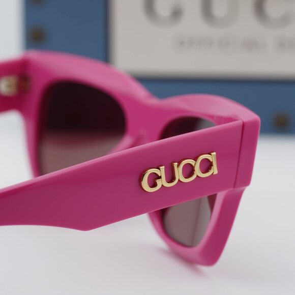 Gucci GG1835S 004 Square Sunglasses - Shiny Fucsia\\Red with GG Pattern Mirror main image 4